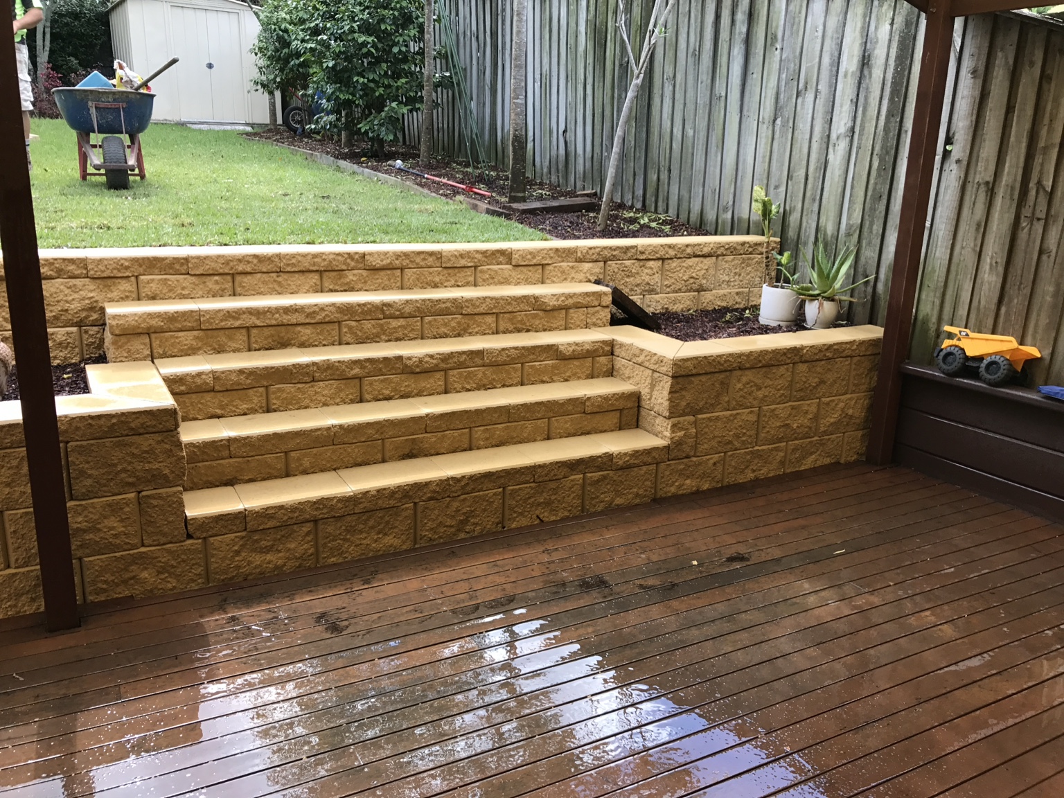 Garden steps & retaining walls